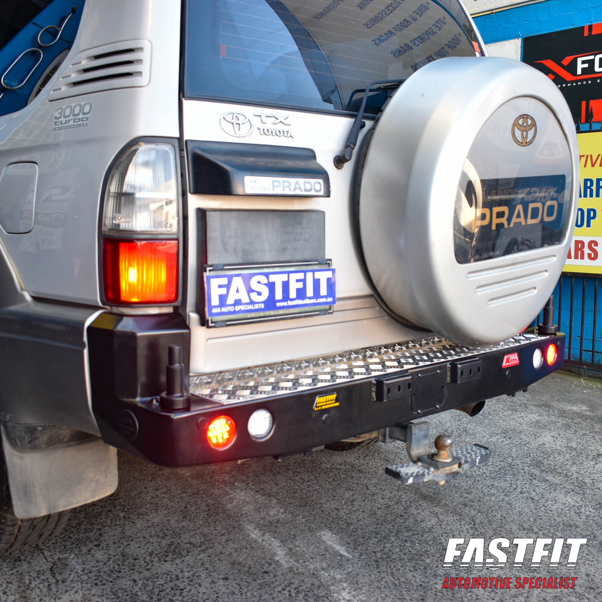 TOYOTALANDCRUISER90SERIESREARBAR022-02-3