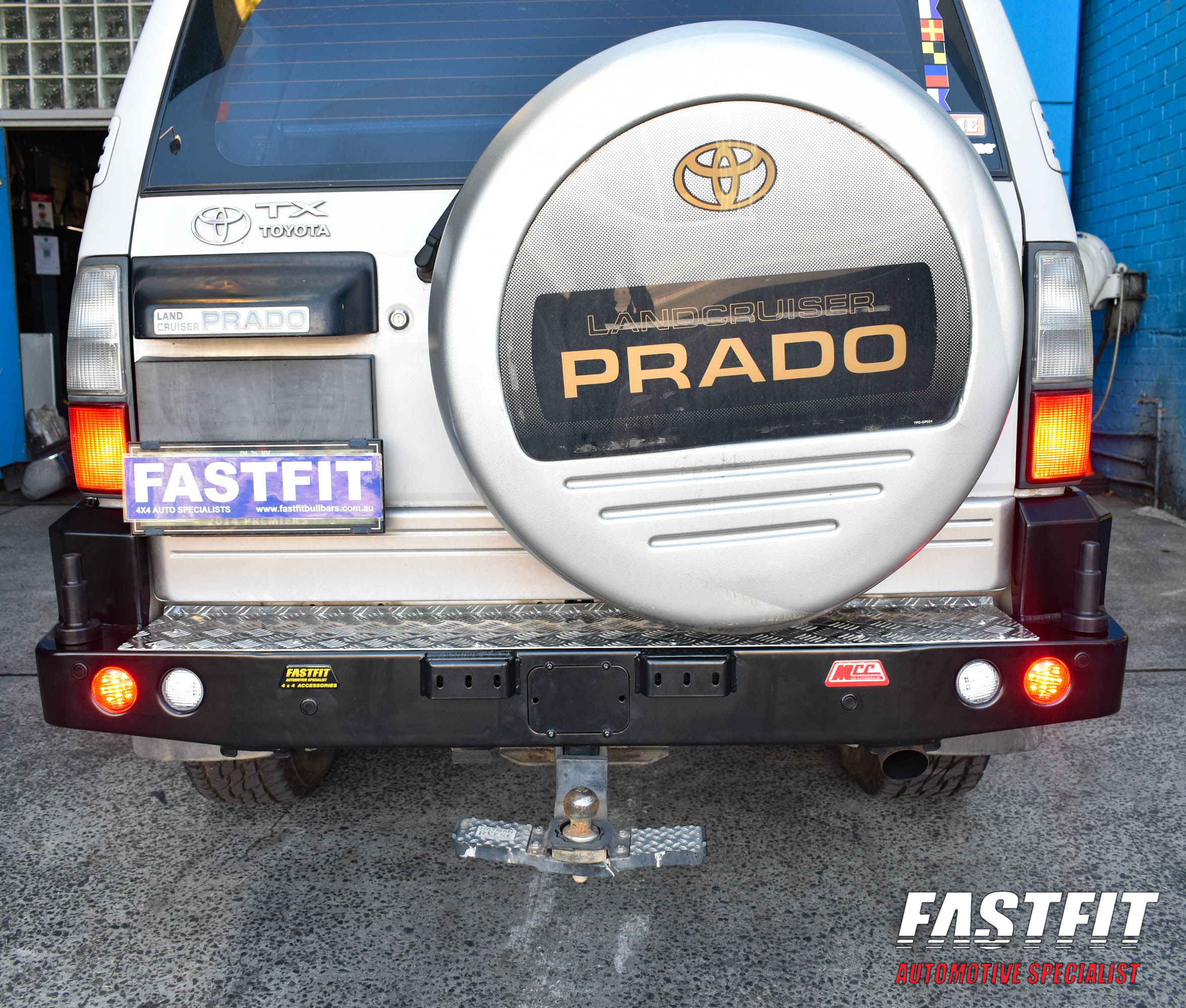 TOYOTALANDCRUISER90SERIESREARBAR022-02-5