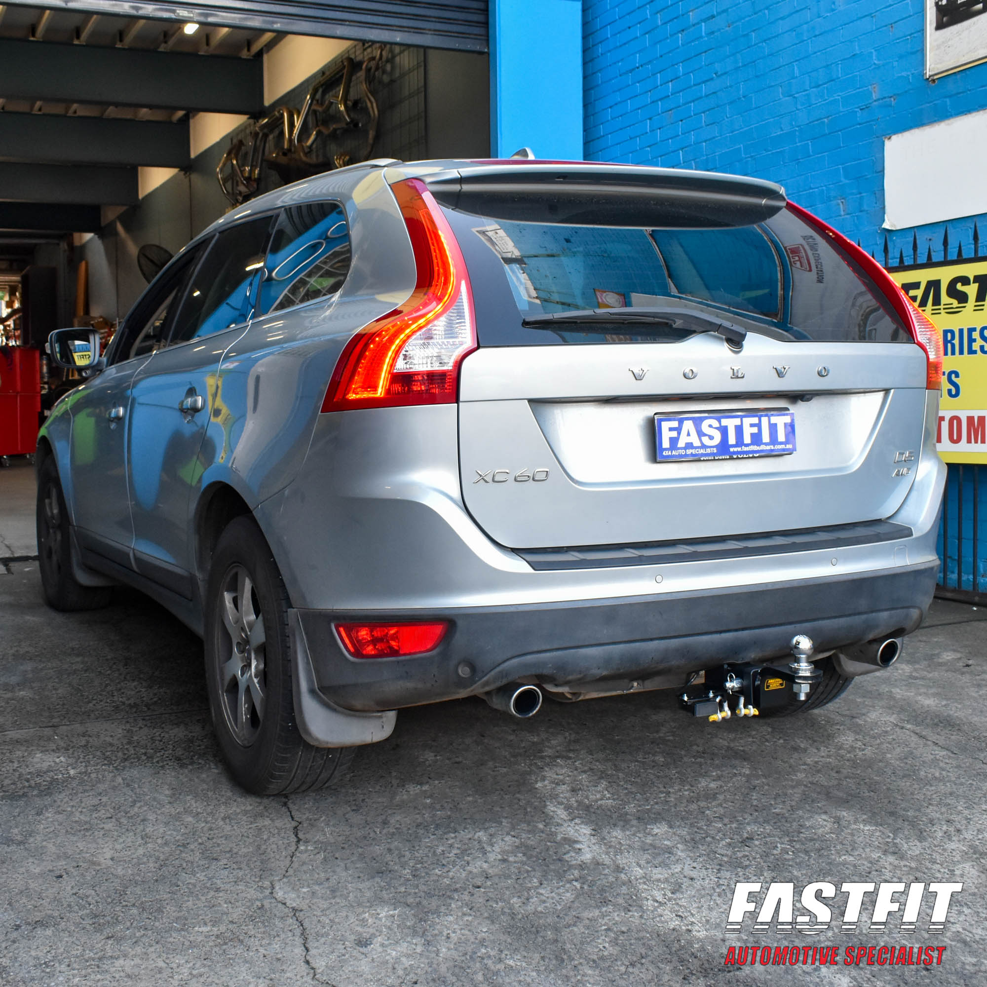 VOLVOXC60TRAILBOSSTOWBAR-2