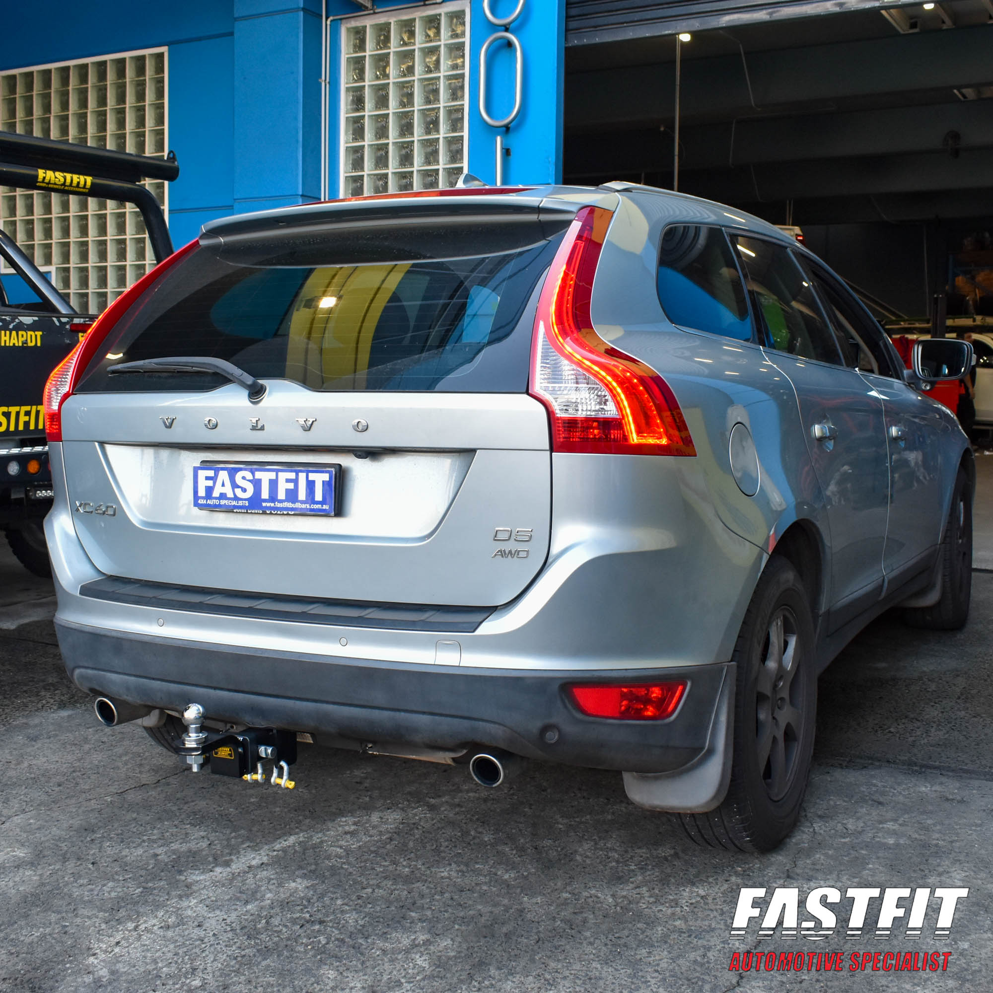 VOLVOXC60TRAILBOSSTOWBAR-7