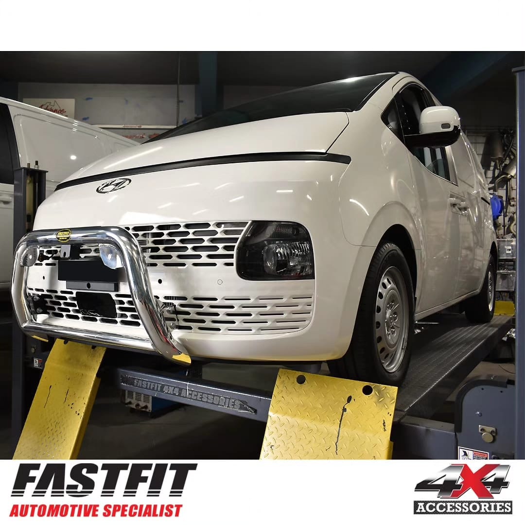HYUNDAI STARIA Nudge Bar (06/21 to )