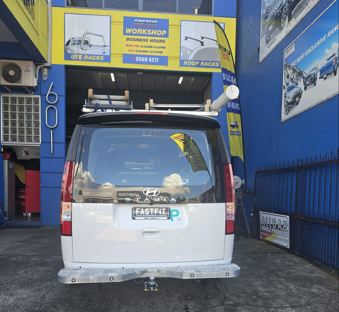 TAG Rear Step & Towbar for Hyundai Staria Van (01/2021 - on)