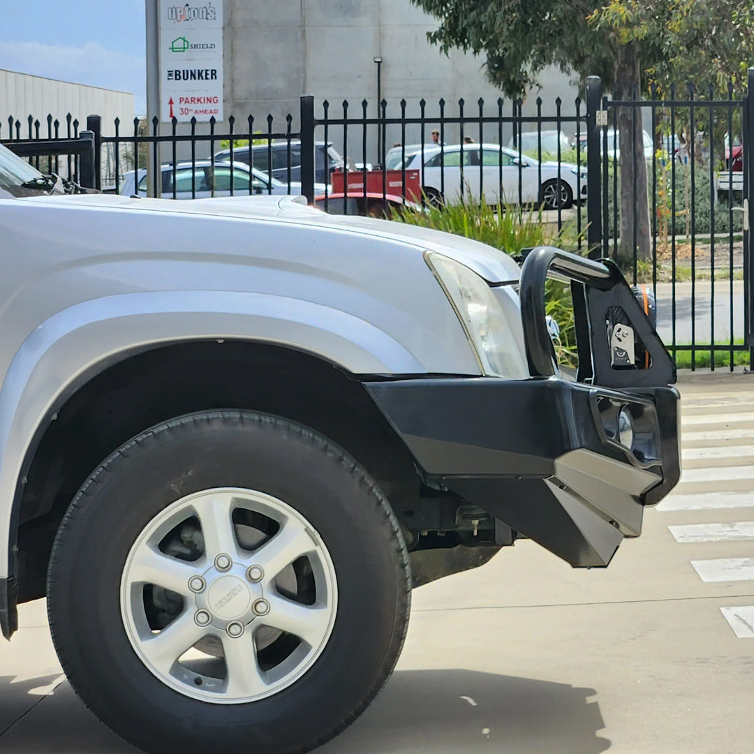 dmax-rodeo-ra7-2007-2011-falcon-a-frame-foglights-2