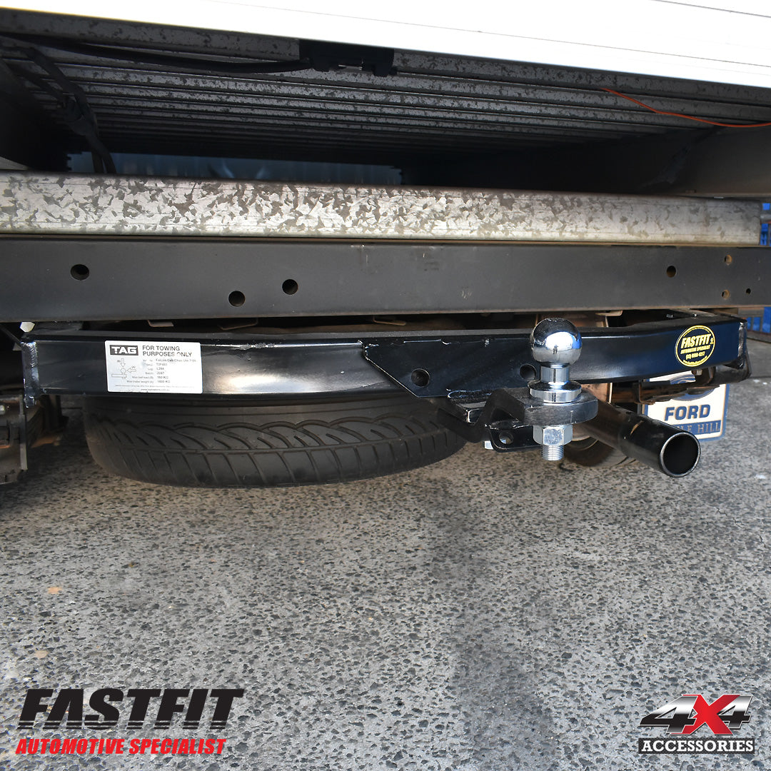 falcon-fg-xr6-towbar-1