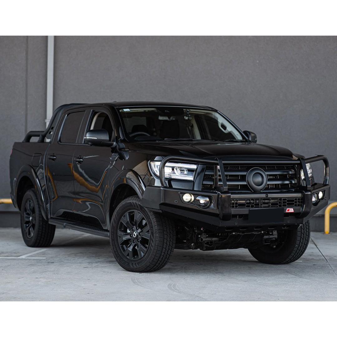 gwm-cannon-2020-on-falcon-foglights-bullbar