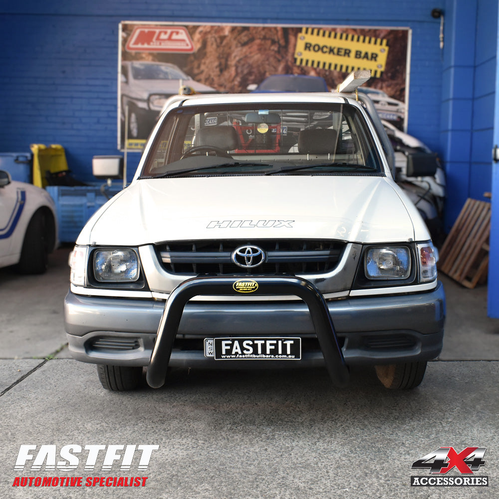 hilux-1997-2005-allbars-nudgebar