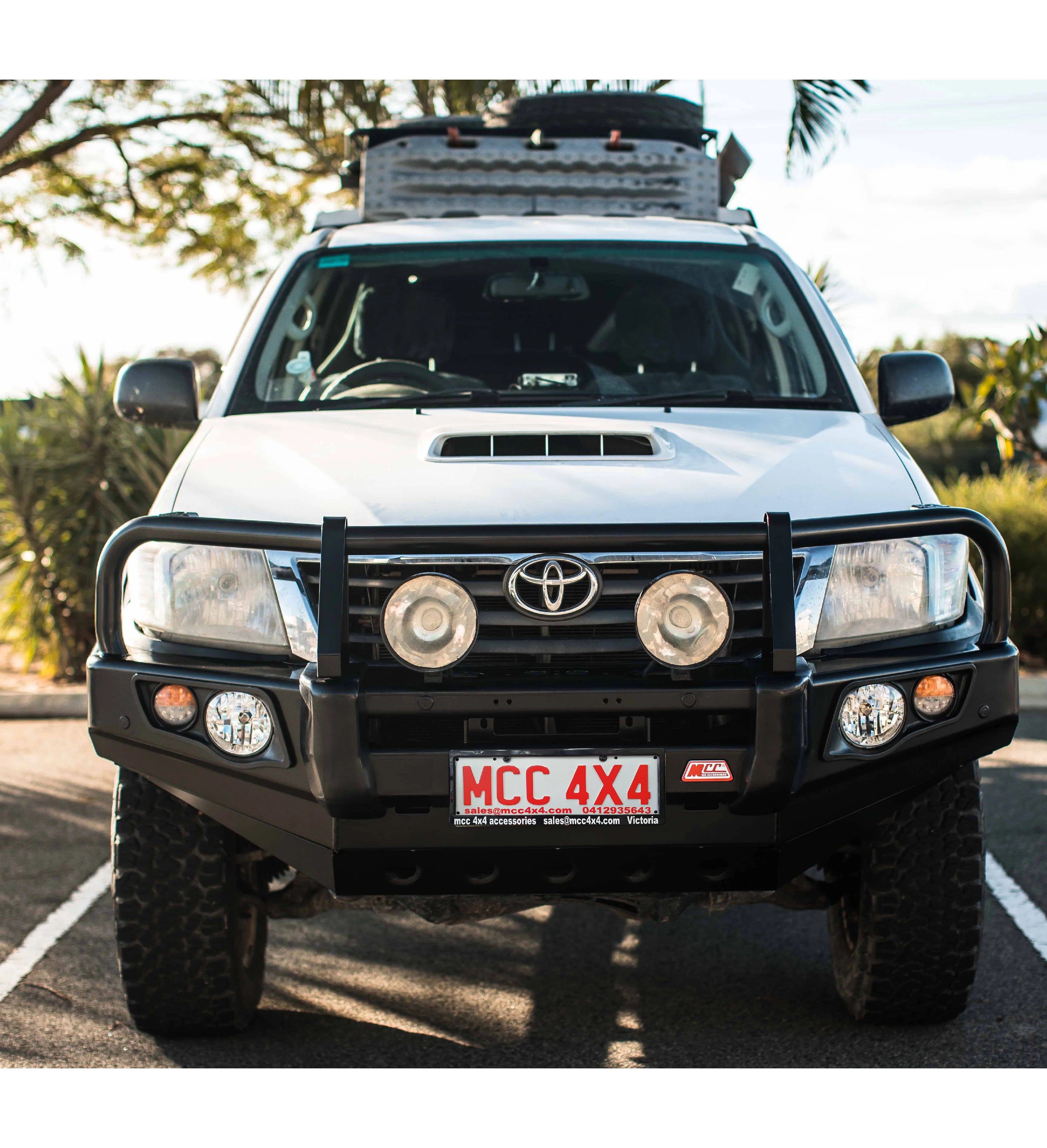 MCC HILUX KUN26R 2012-2015 707-02 FALCON BULL BAR BLACK A-FRAME PACKAGE (LED FOGLIGHT)