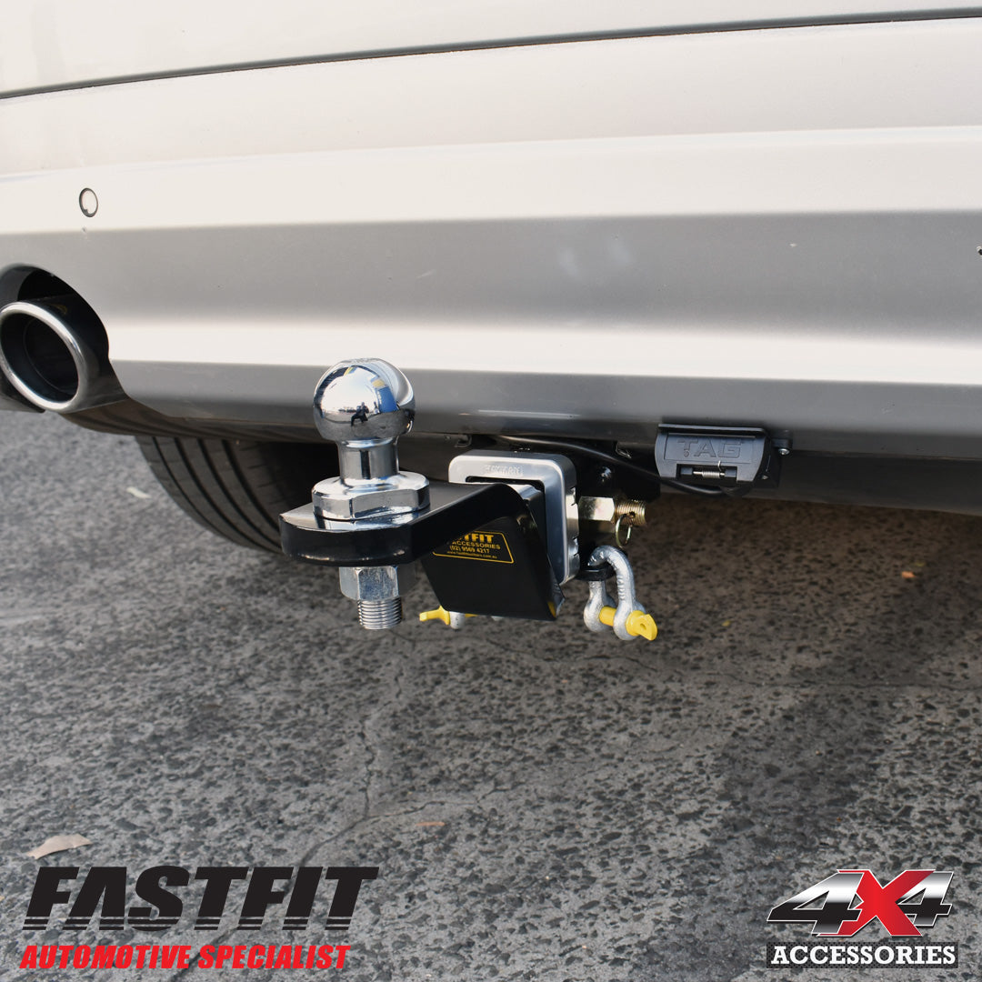 jaguar-f-pace-hr-towbar-4