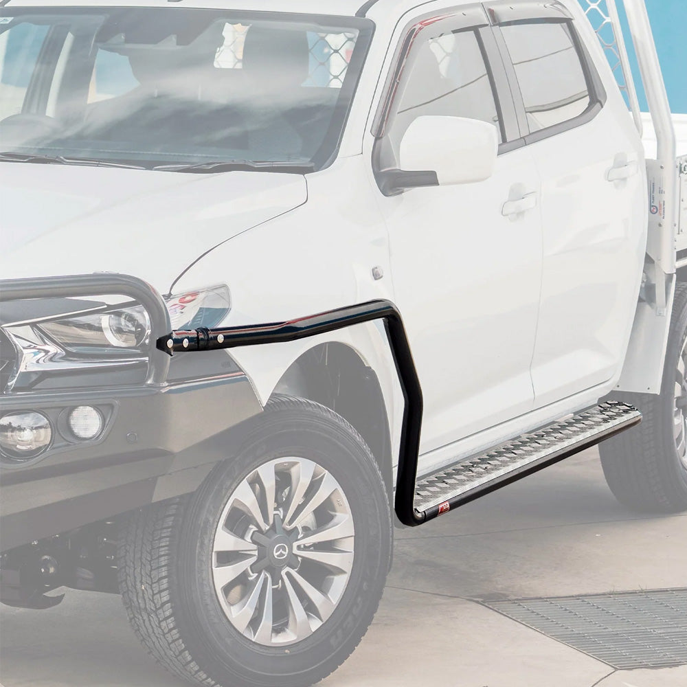 landcruiser-300s-sidestep-rails-chrome