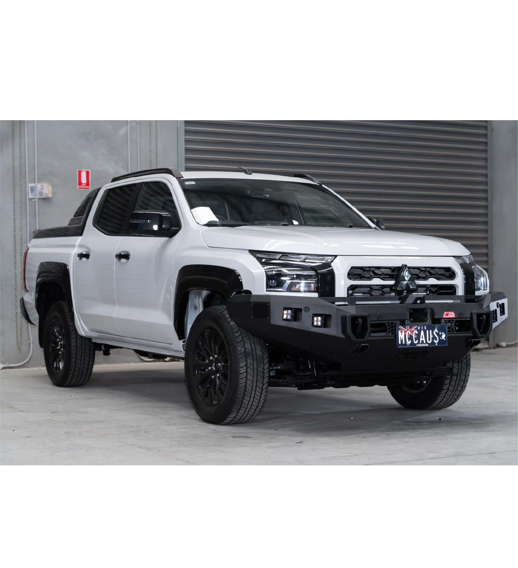 MCC 078-01SQ ROCKER NO LOOP BULLBAR TO SUIT MITSUBISHI MV TRITON 2024-ON