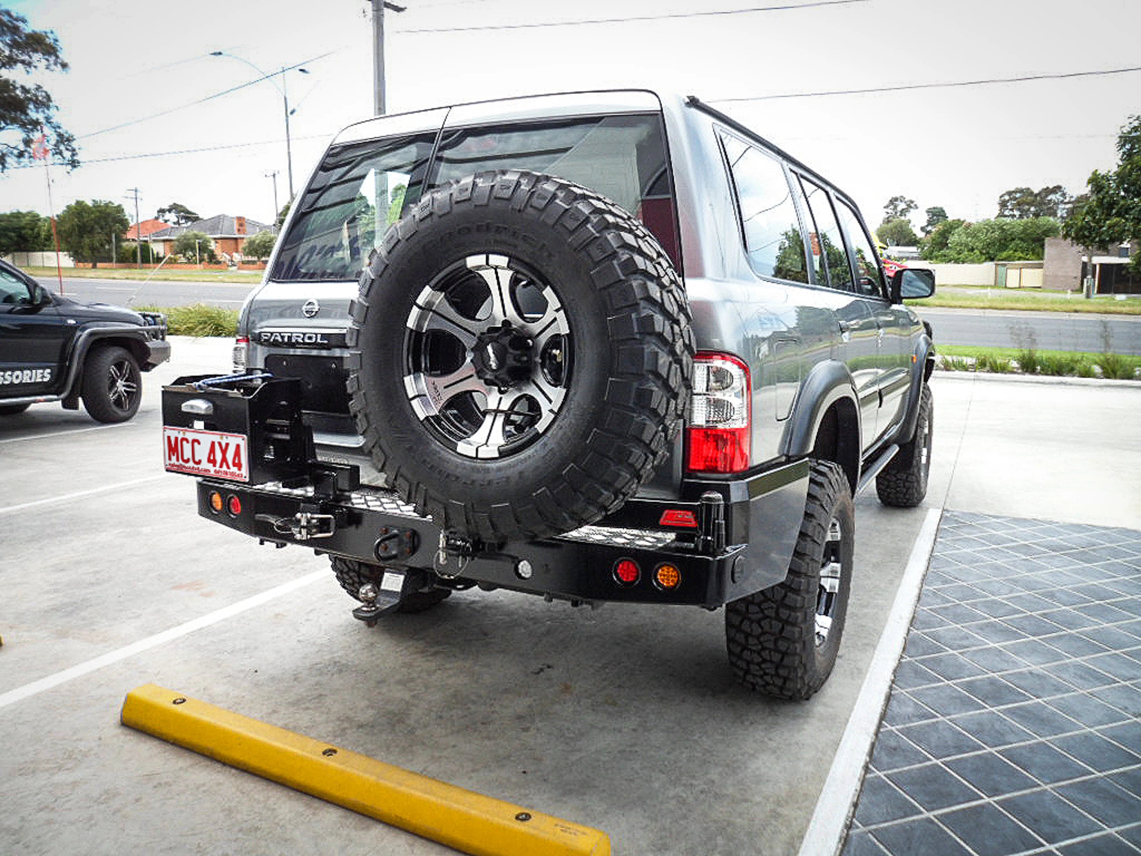 MCC 022-02 Rear Wheel Carrier Single Jerry Can Holder Package to suit Nissan Patrol Y61 1997-2005
