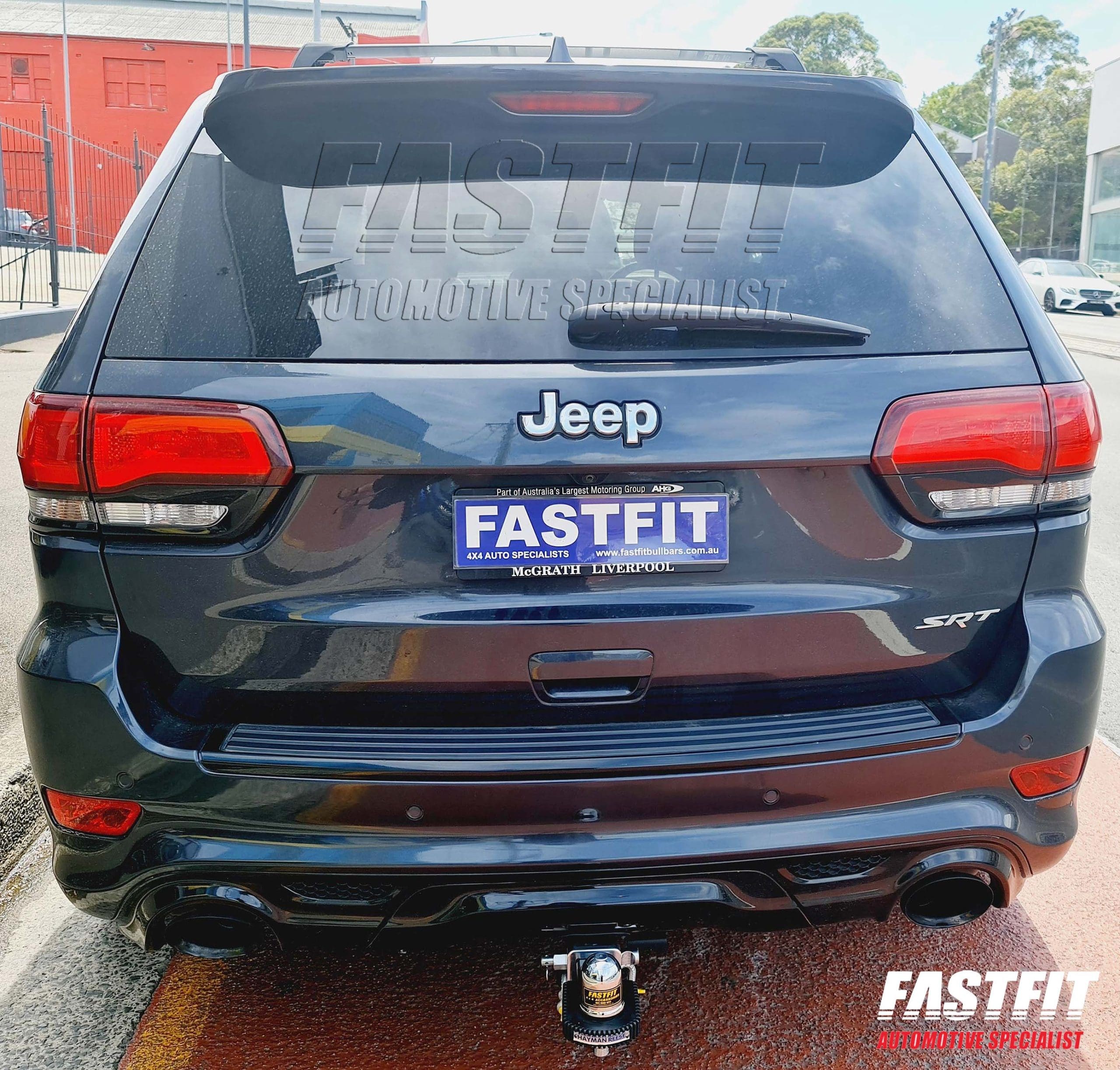 1JEEPCHEROKEETOWBAR