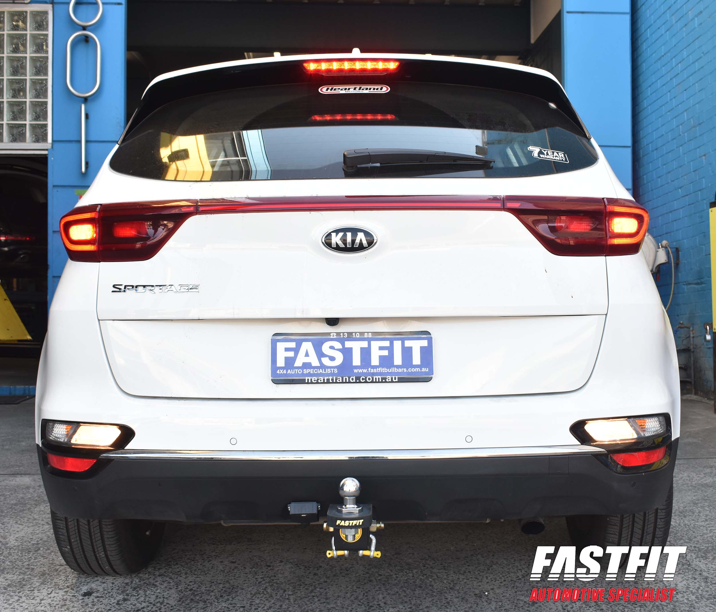 1KIASPORTAGE2019HAYMANREESETOWBAR