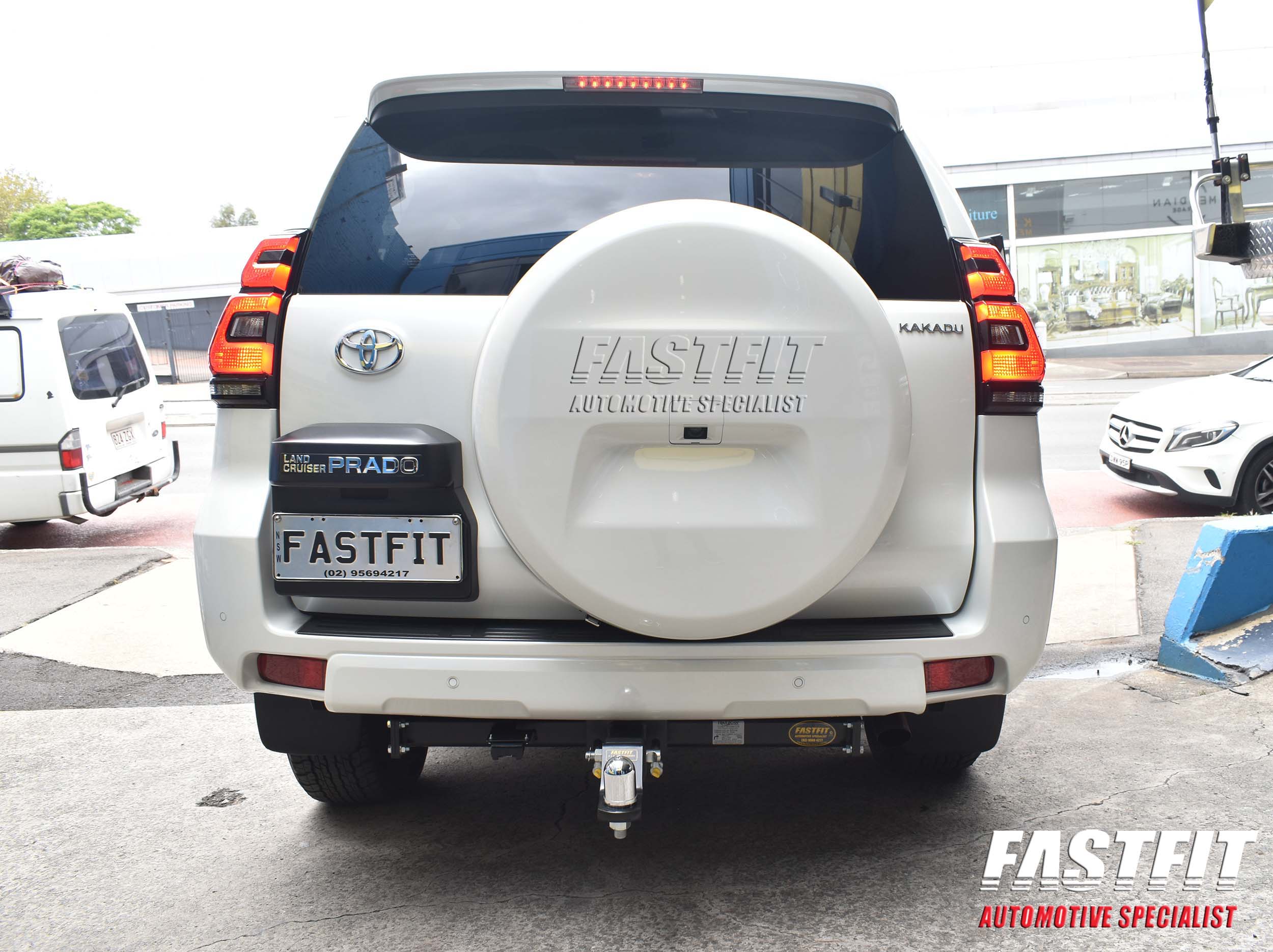 1TOYOTAPRADOKAKADUTRAILBOSSTOWBAR