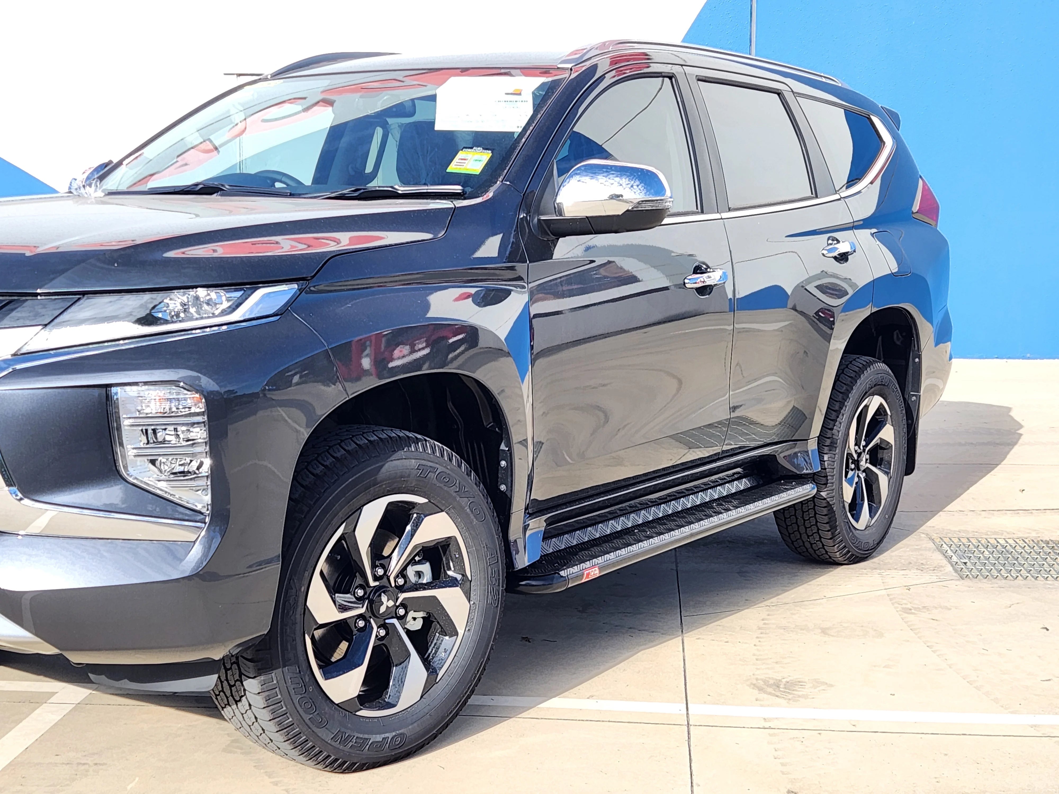 MCC 309BSBK All Black Side Step Package to suit Mitsubishi Pajero Sport QE QF QG 2015-2024