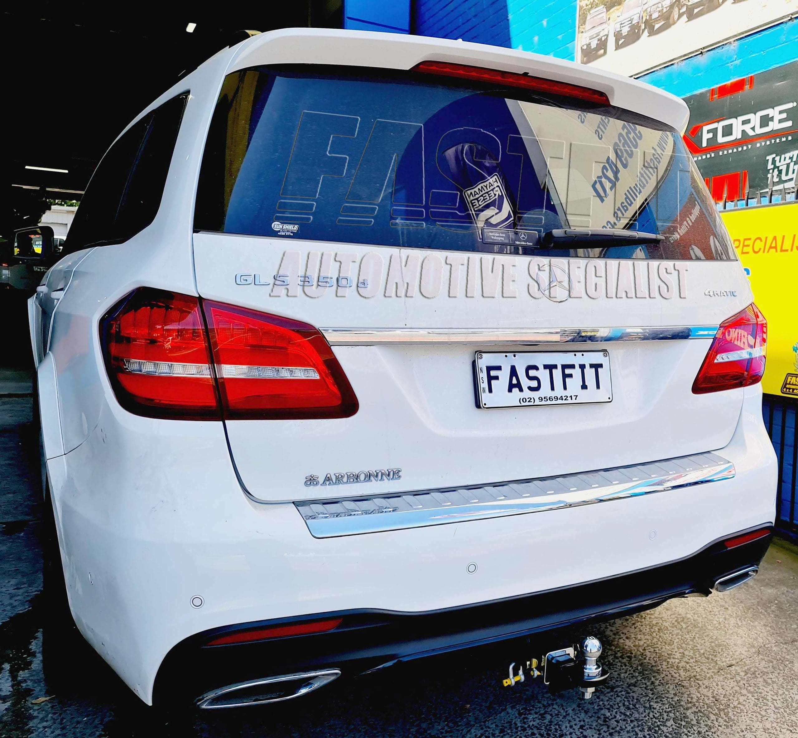 2MERCEDESGLS350TOWBAR