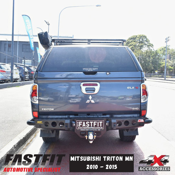 MCC 022-03 Jack Rear Bar with Black Step Plate Package to suit ...