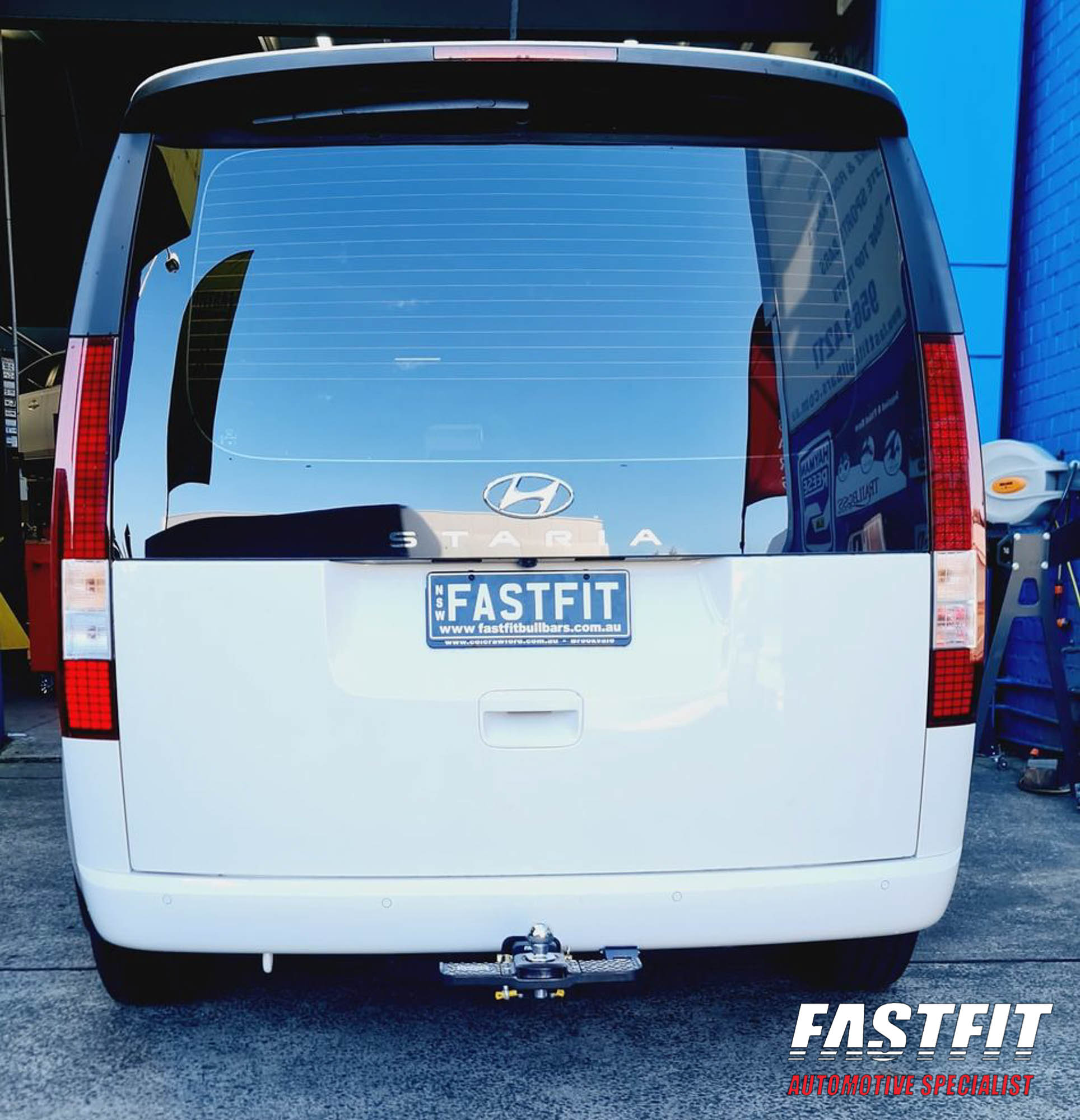 301394174_402359768693886_4687097364027999485_n