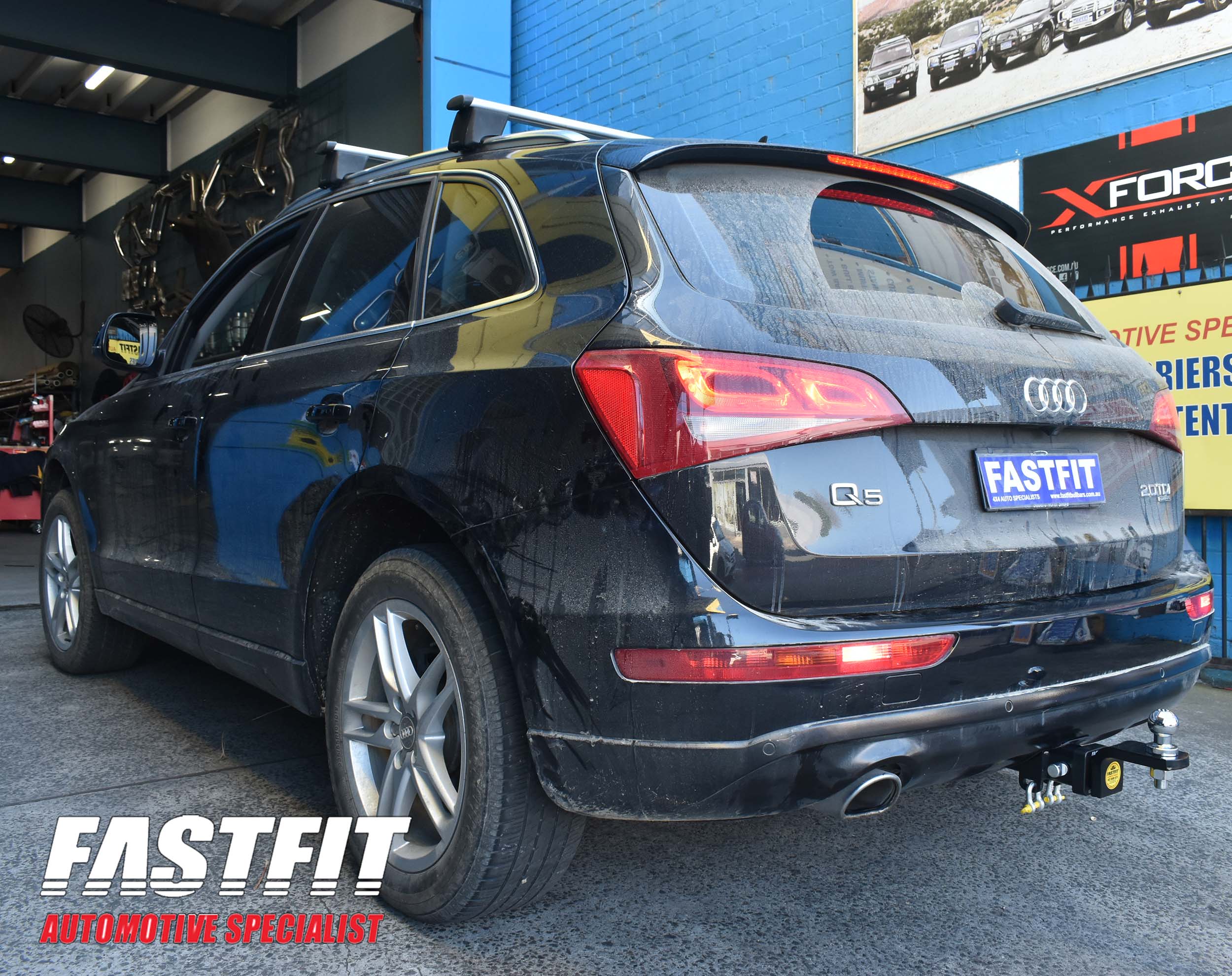 5AUDIQ5TRAILBOSSTOWBAR