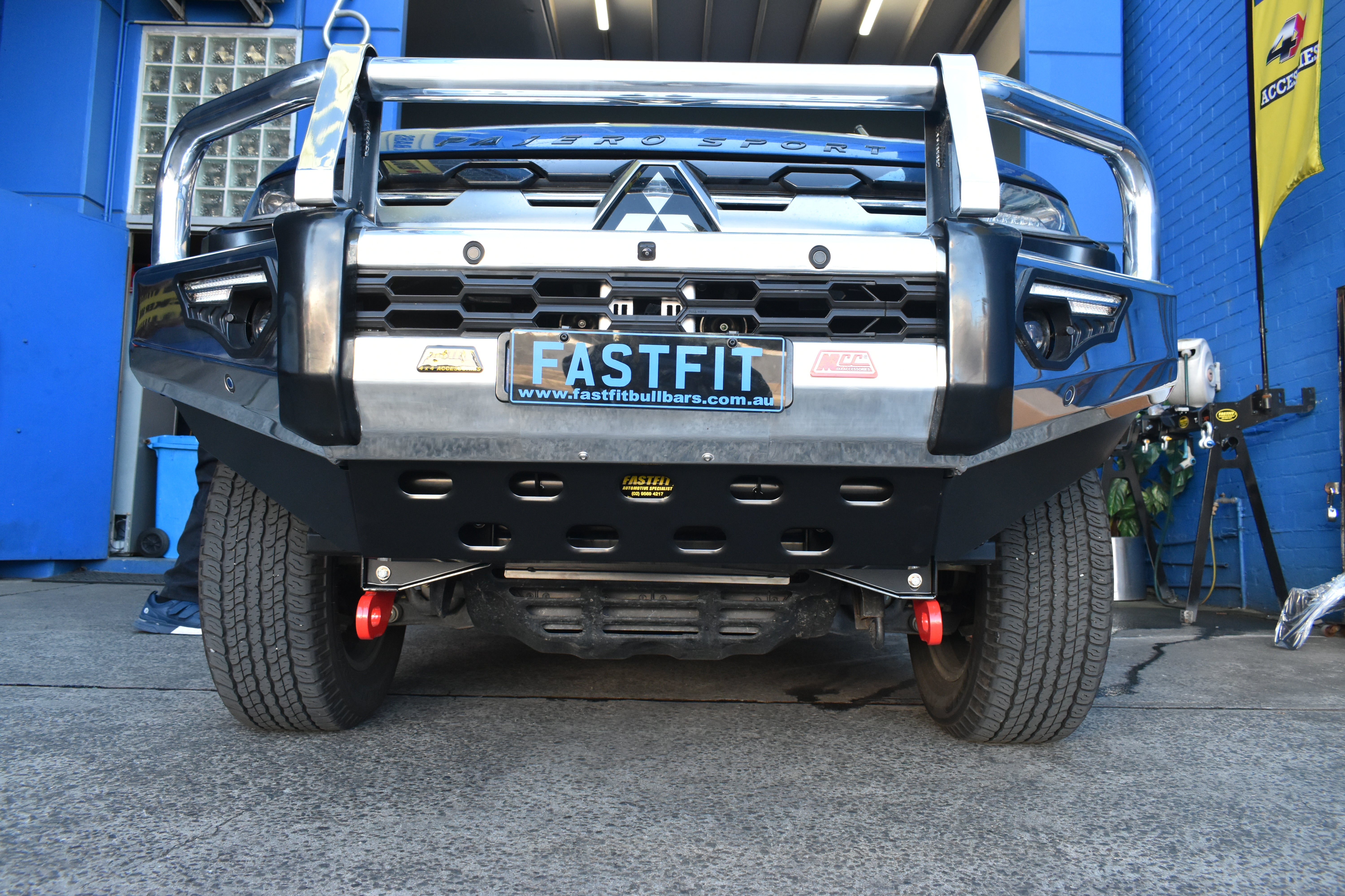 Pajero Sport QF QG 2020-On 808-02A Alloy Phoenix Bull Bar A-Frame Package