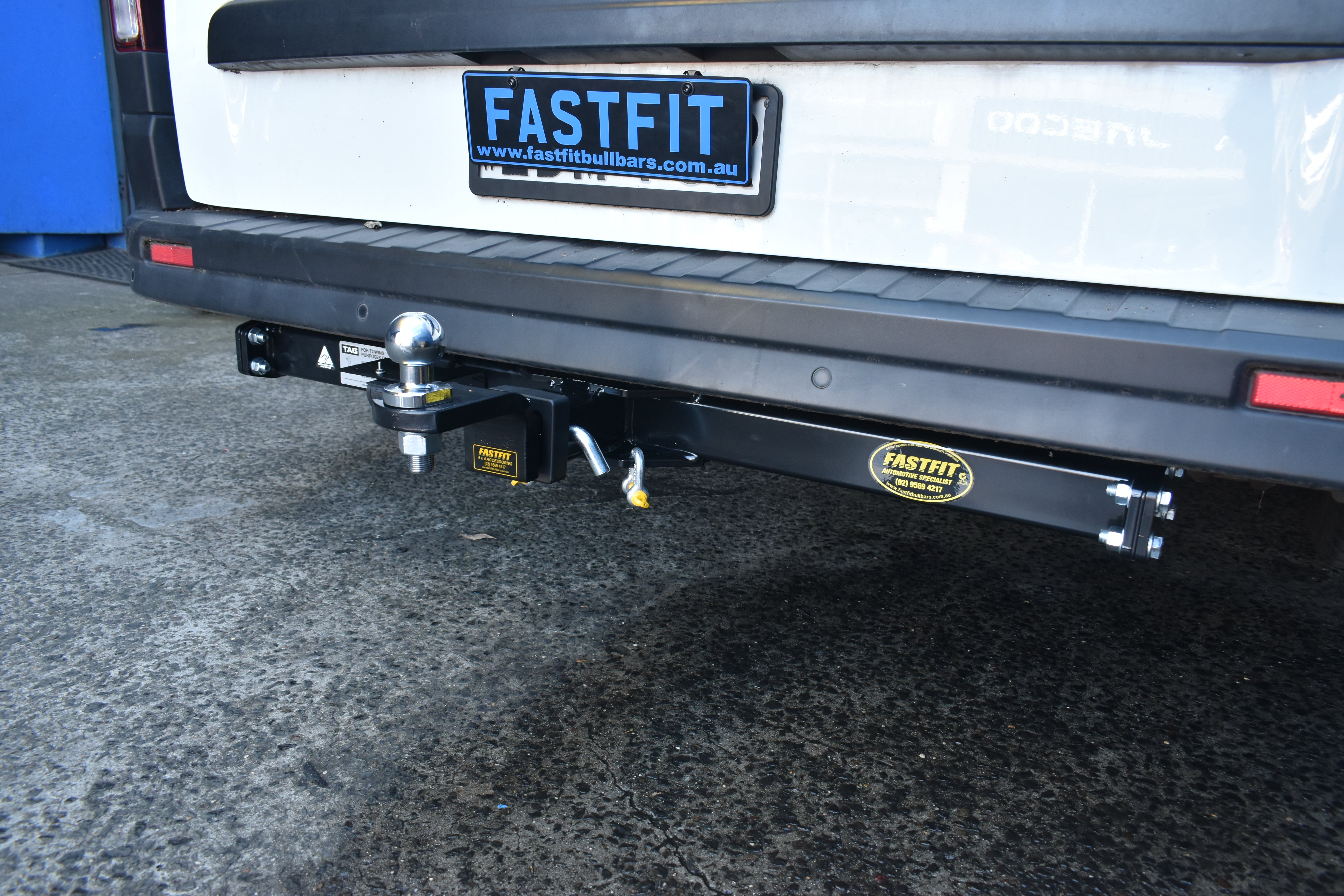 Towbar Kit  Renault Trafic X82 Van 05/2014 - On
