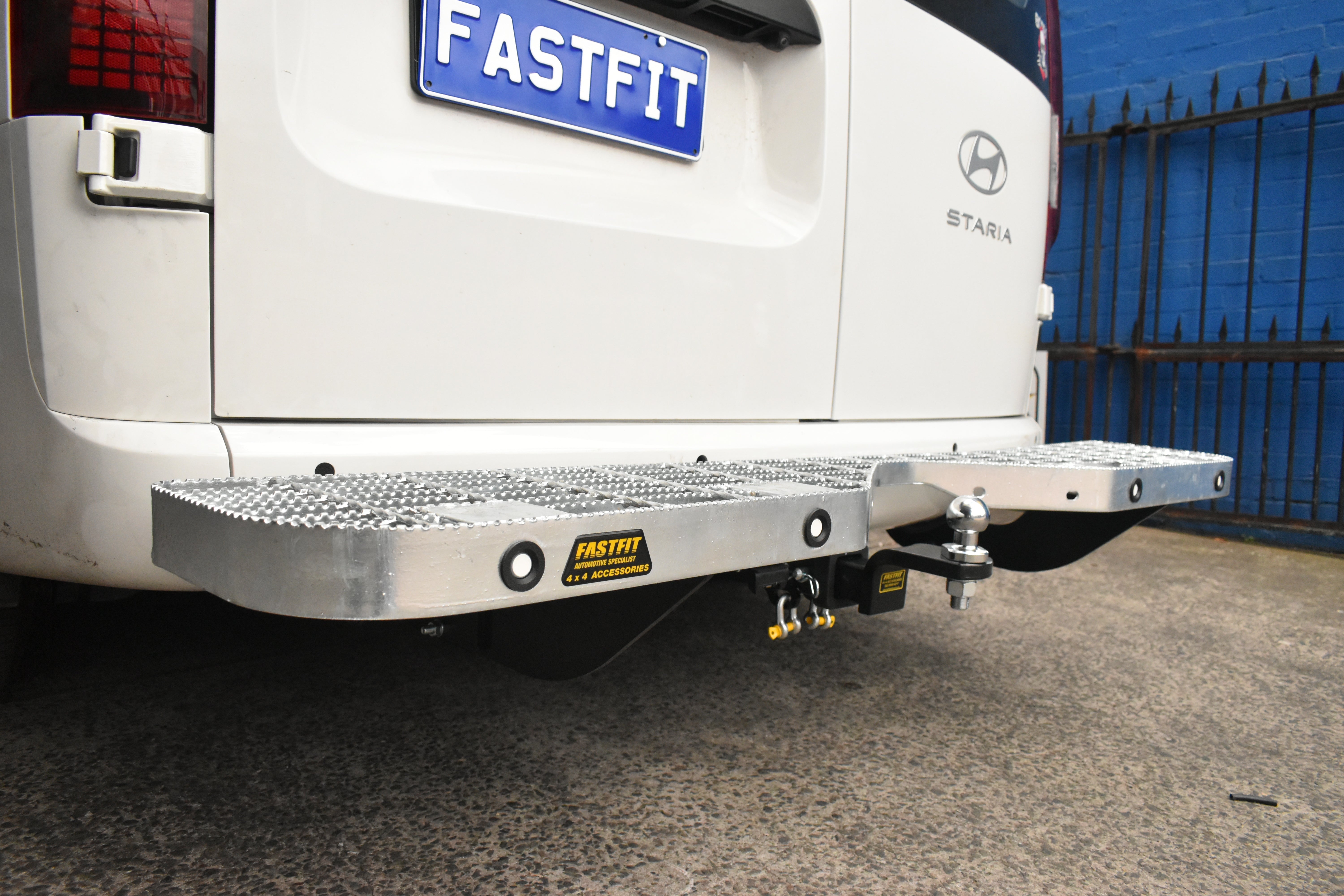 TAG Rear Step & Towbar for Hyundai Staria Van (01/2021 - on)