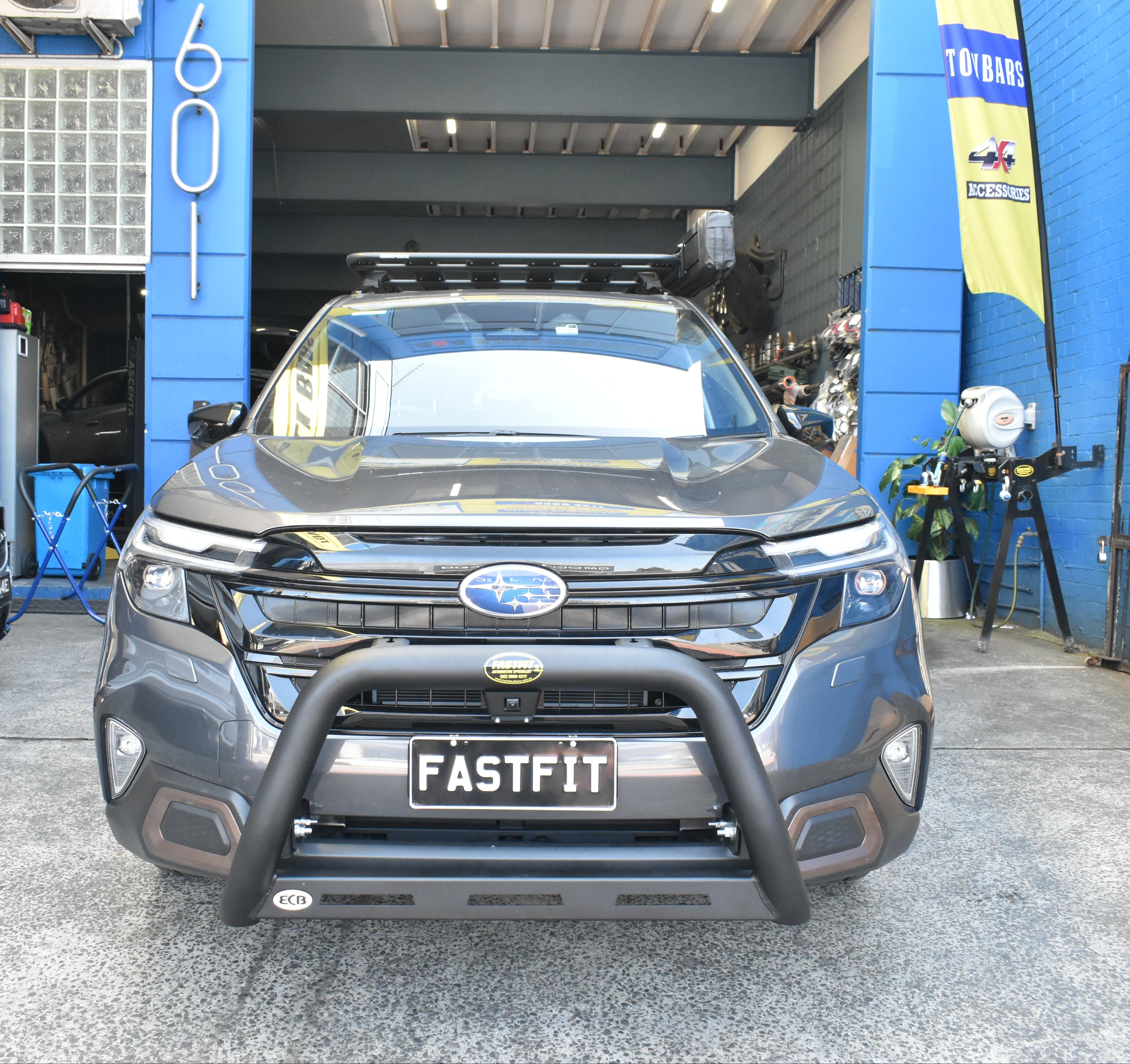 SUBARU FORESTER Nudge Bar (05/25 to )