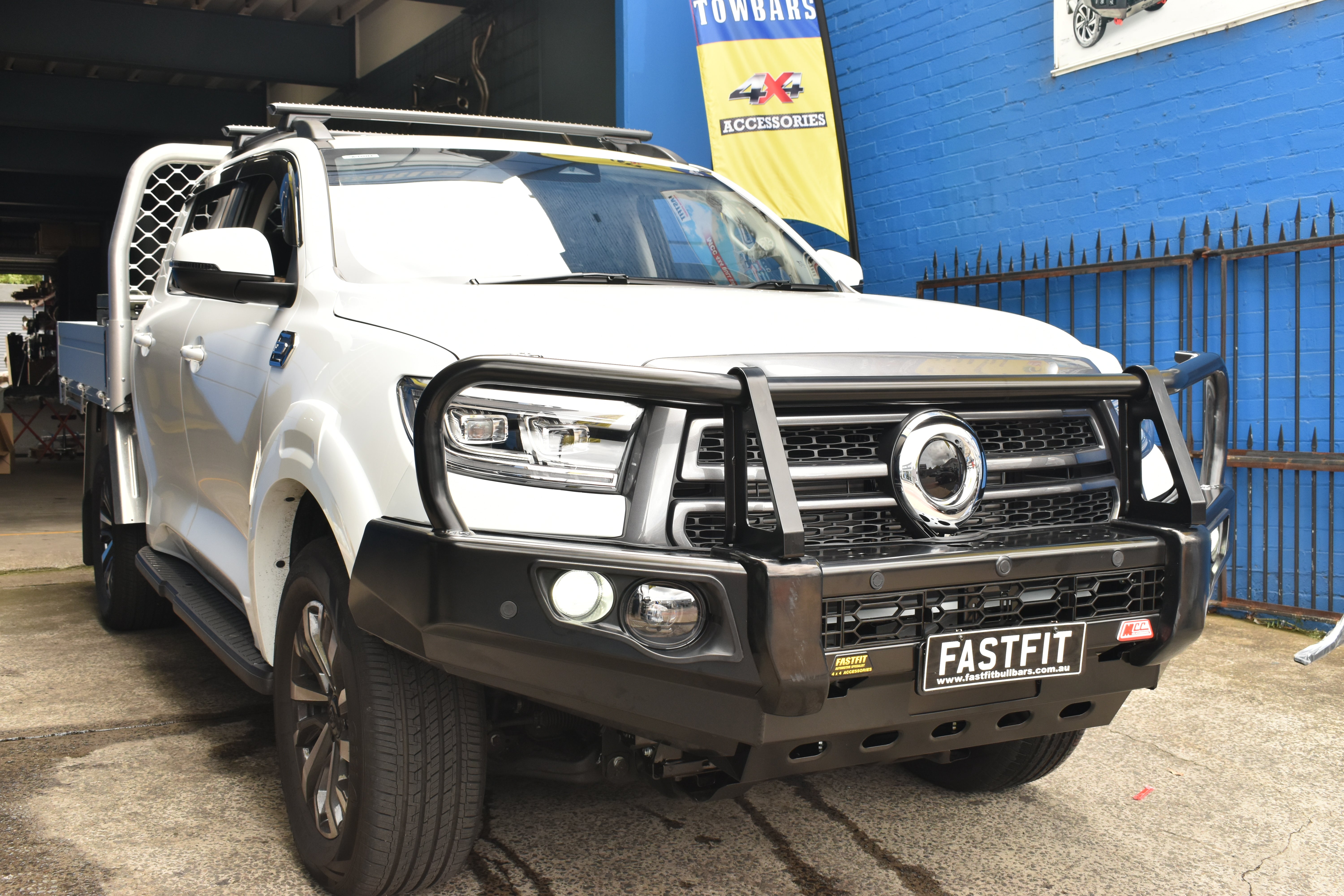 MCC 707-02 Falcon Bull Bar Black A-Frame Package (LED Foglight) TO SUIT Great Wall Cannon 2025-On Facelift 2025-ON