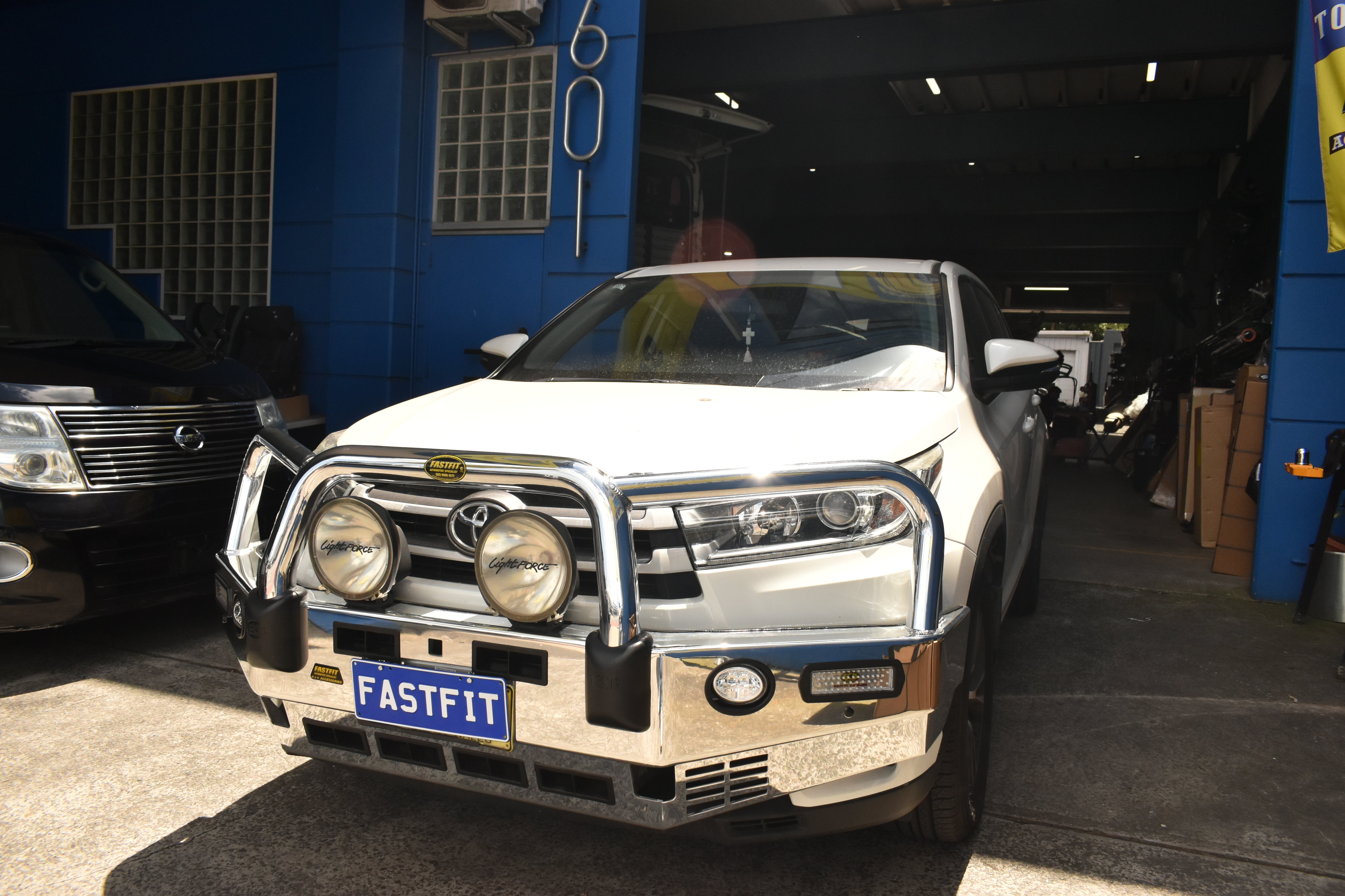 ECB Polished Big Tube Bull Bars with Bumper Lights to suit Toyota Kluger (11/2016 to 02/2021)