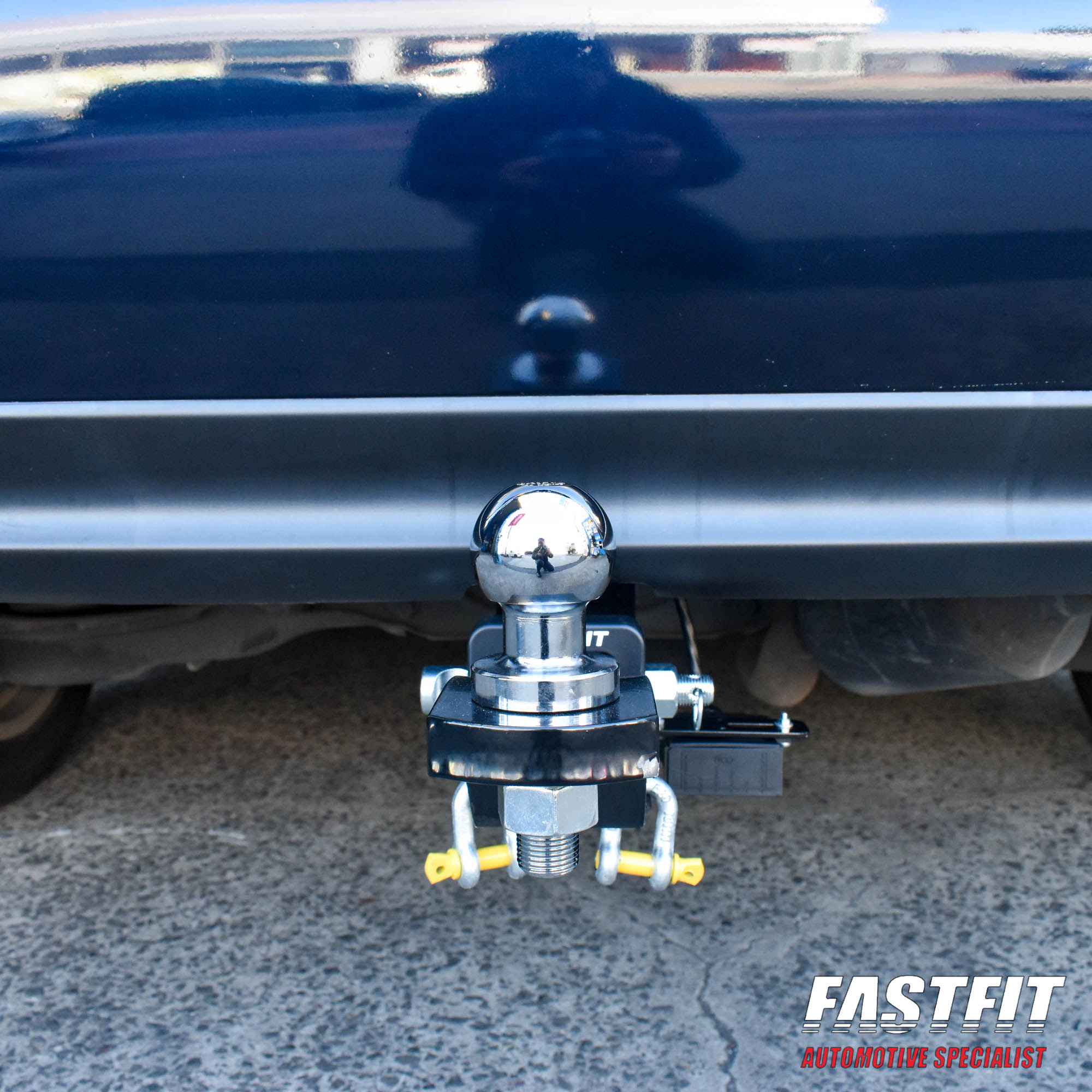 LEXUSRX450HTRAILBOSSTOWBAR-6