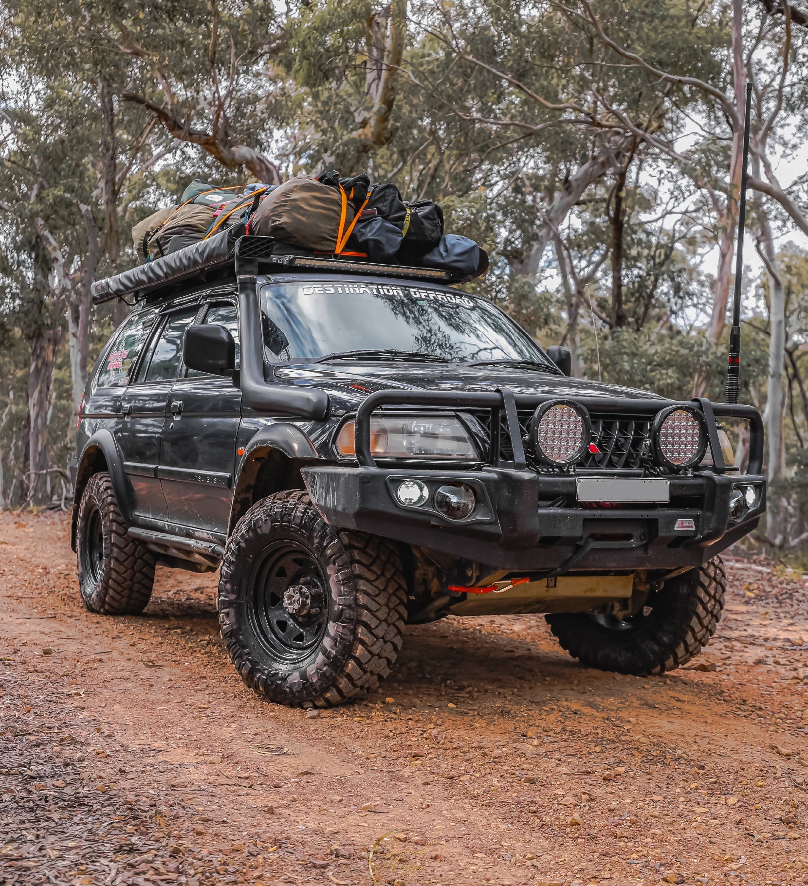 MCC 707-02 Falcon Bull Bar Black A-Frame Package (LED Foglight) TO SUIT MITSUBISHI Challenger 1996-2006
