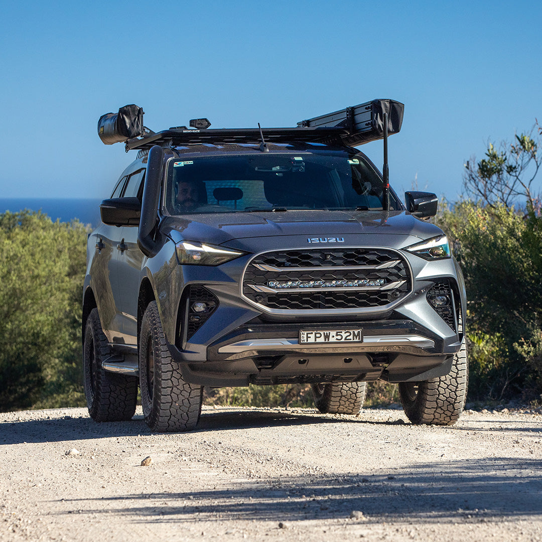 Isuzu MU-X (2025+) Behind Grille Light Kit