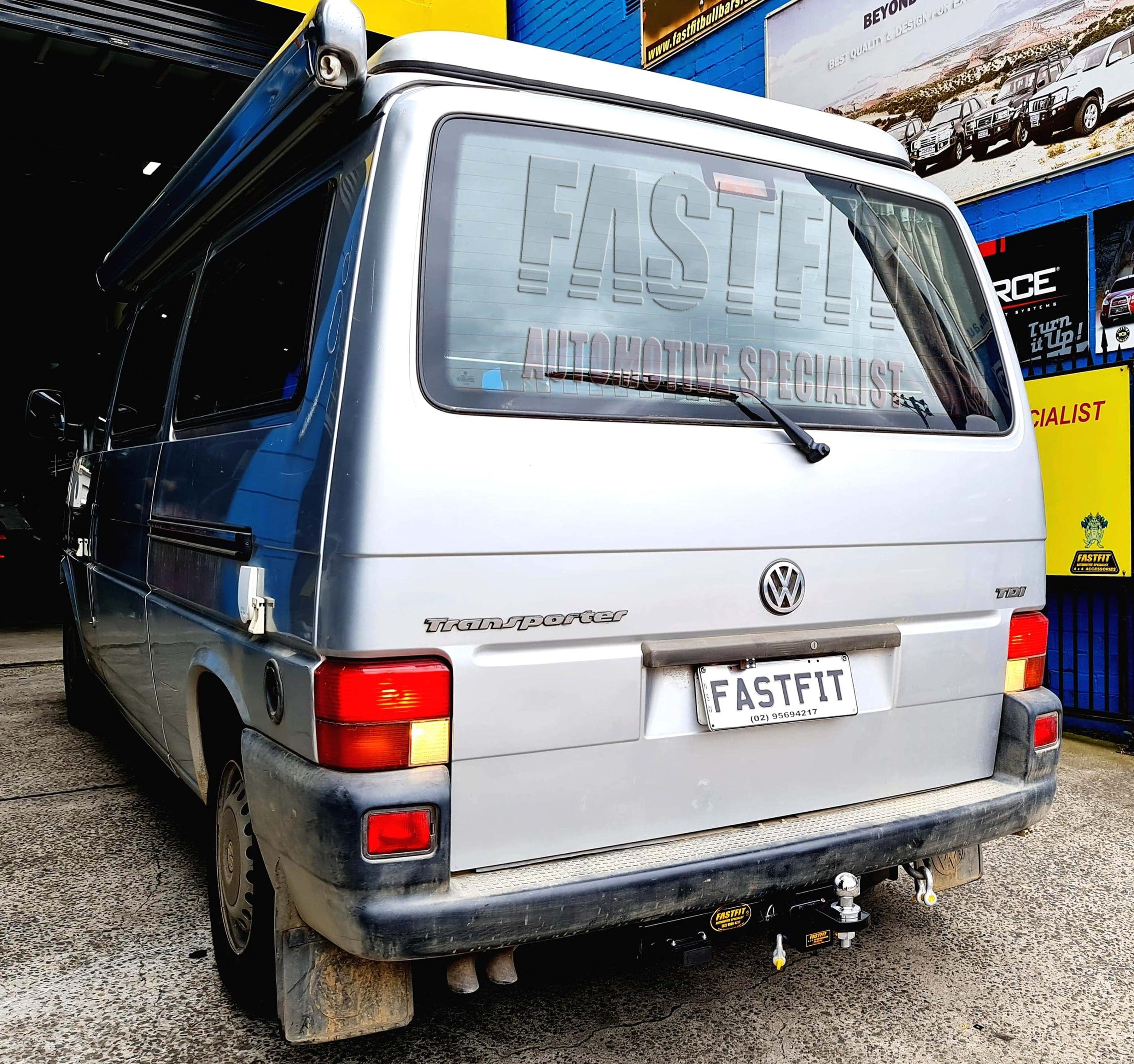 VOLKSWAGENTRANSPORTERVAN