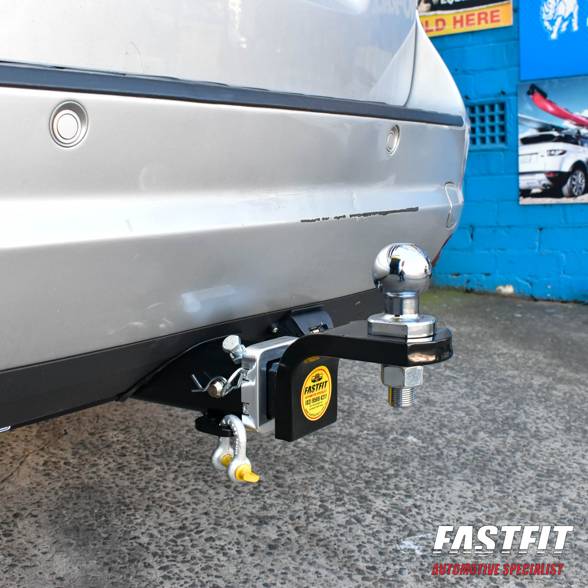 VOLVOV50HAYMANREESETOWBAR-6