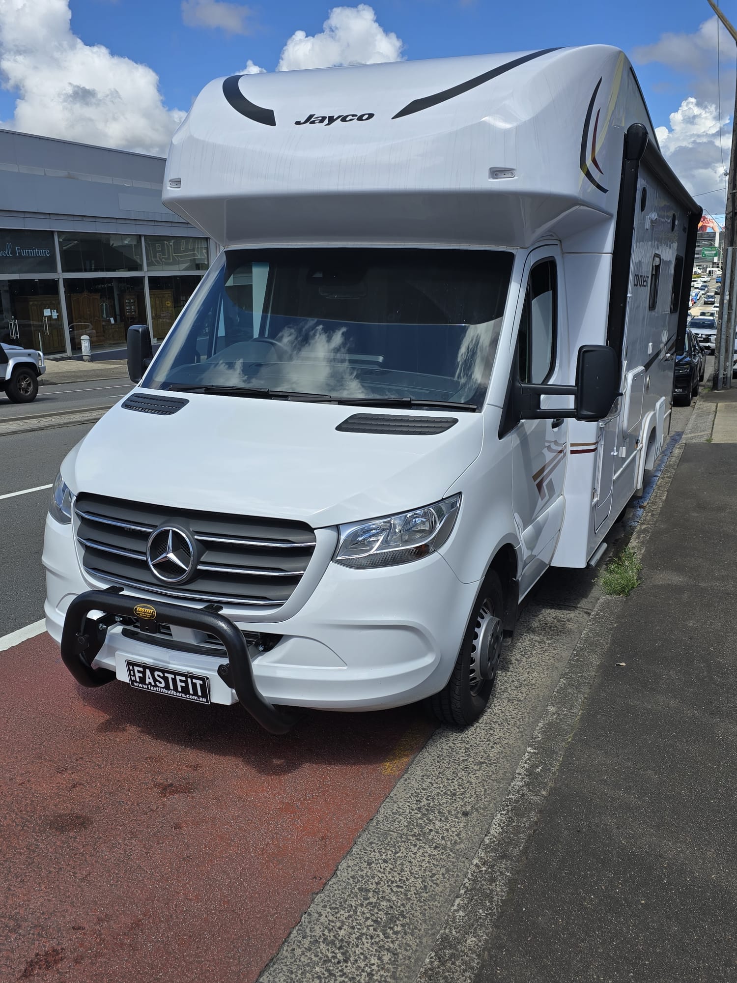 ECB Nudge Bars (BLACK) TO SUIT MERCEDES-BENZ SPRINTER RWD/AWD (11/2018-ON )