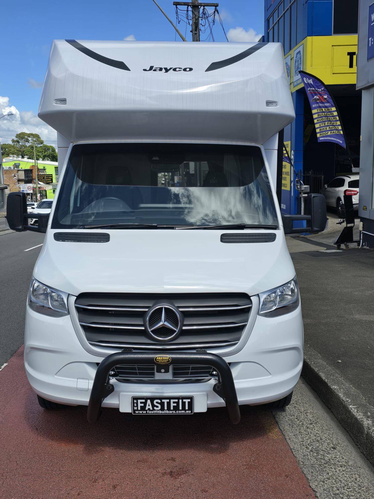 ECB Nudge Bars (BLACK) TO SUIT MERCEDES-BENZ SPRINTER RWD/AWD (11/2018-ON )