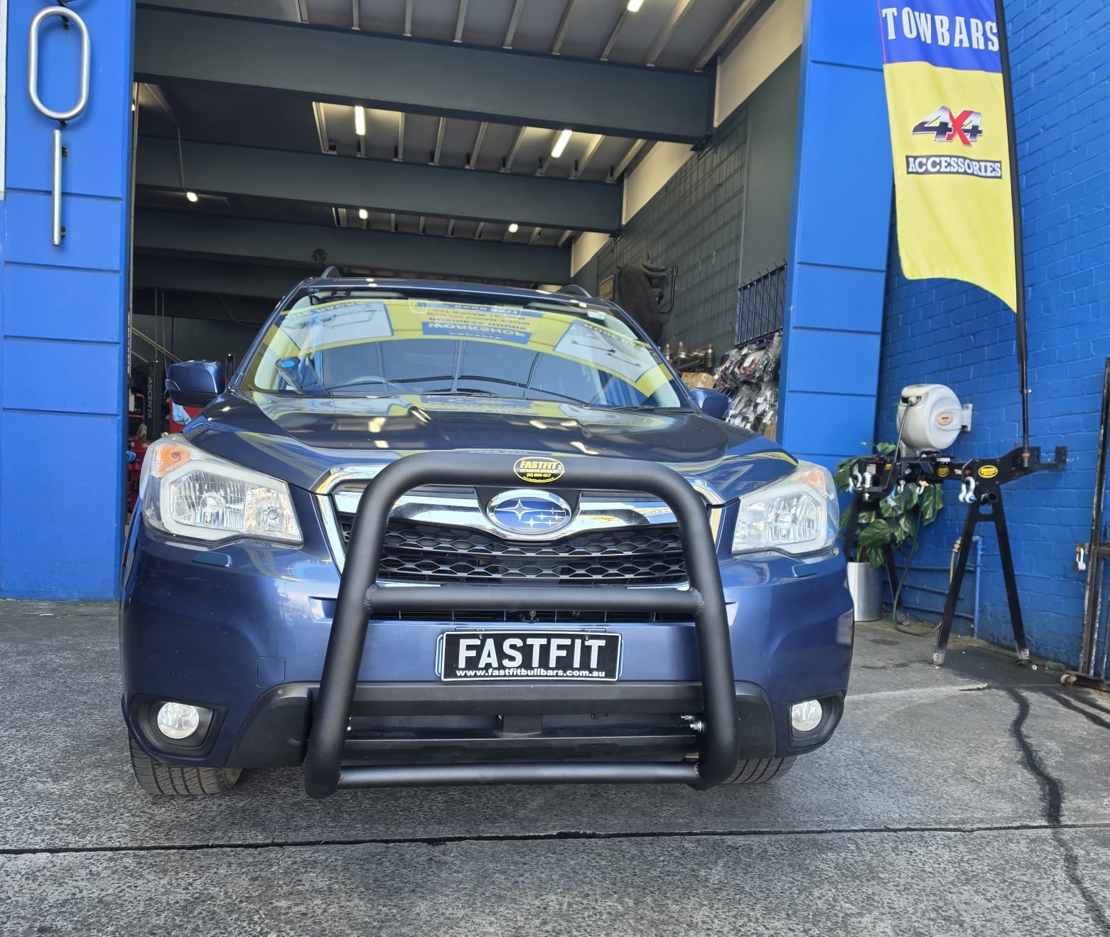 ECB 76MM Polished Alloy Nudge Bars Series 2 to suit SUBARU FORESTER (03/08 to 01/13)