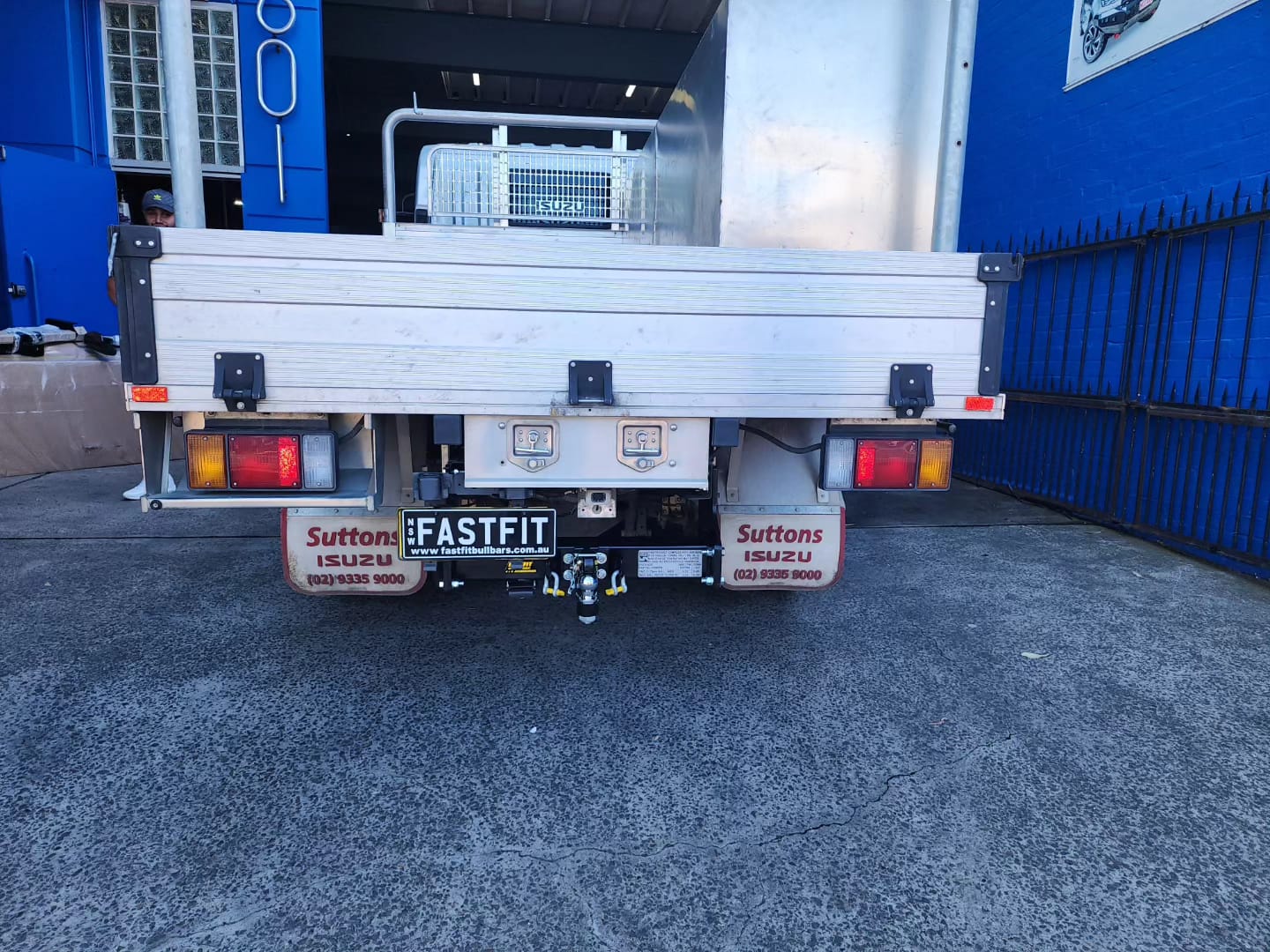 Truck Towbar (Class 5) to suit Isuzu NLR Tipper (1/2018 on)
