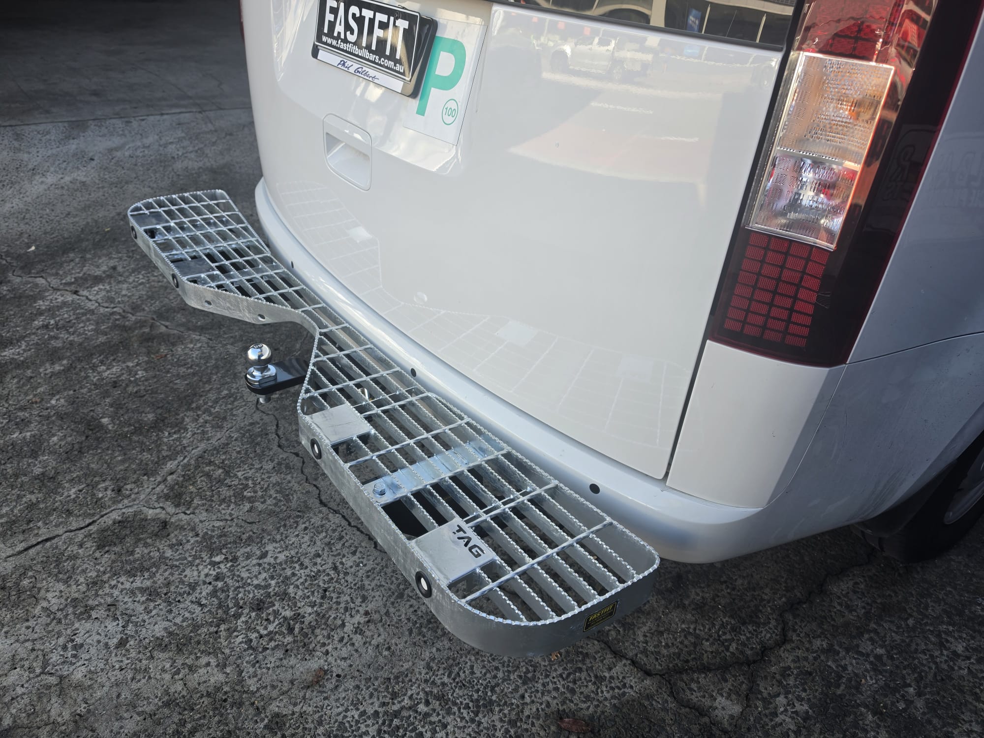 TAG Rear Step & Towbar for Hyundai Staria Van (01/2021 - on)