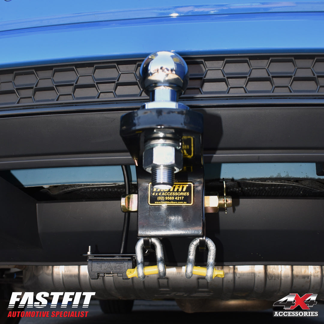 audi-q3-2019-on-hr-towbar-2