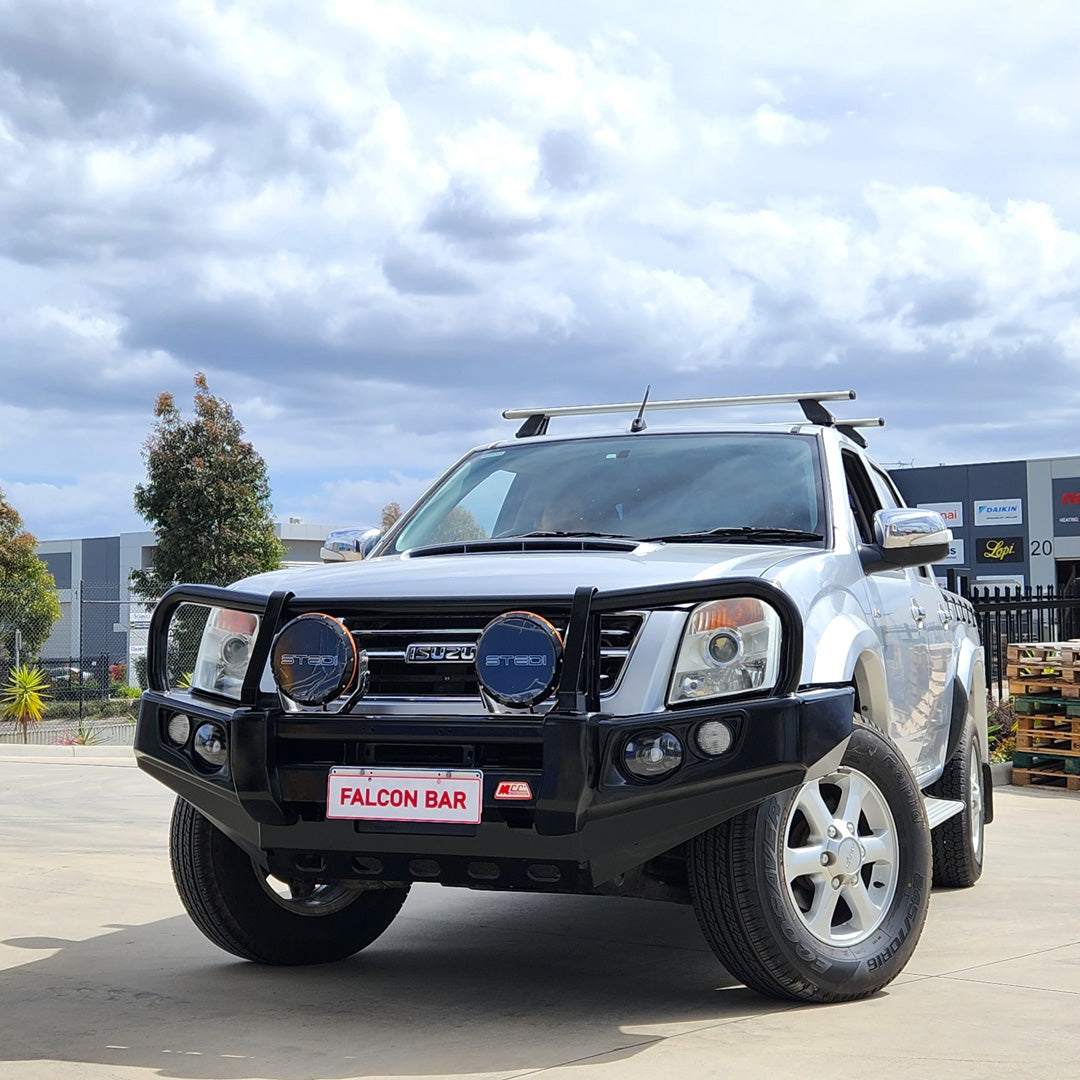 dmax-rodeo-ra7-2007-2011-falcon-a-frame-foglights-3