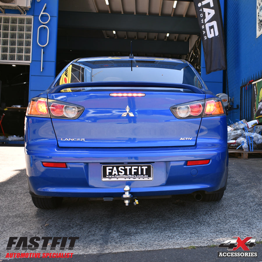 mitsubishi-lancer-t2c476