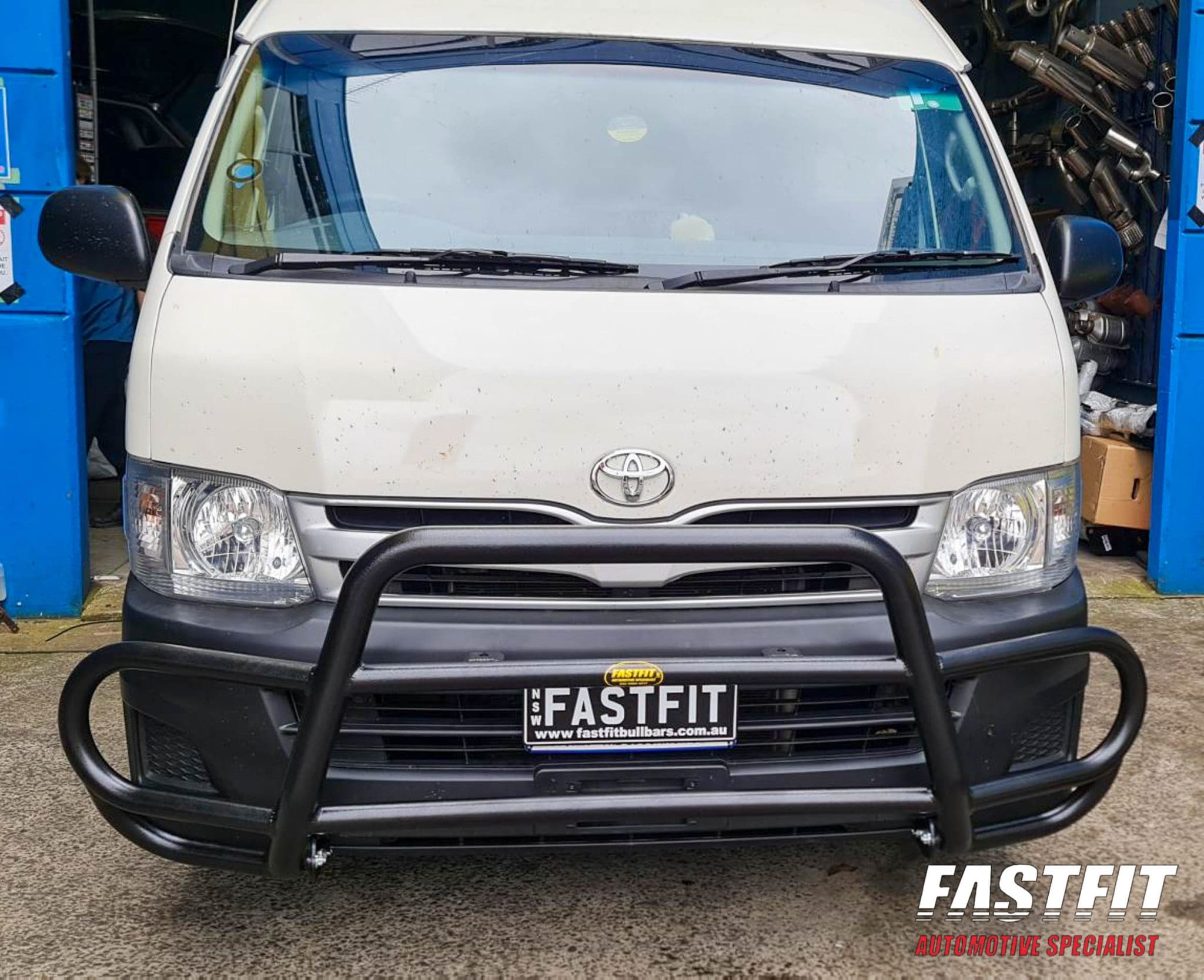 Shop ECB Textura Black Roo Bar/ Type 8 Profile Bar to suit TOYOTA HIACE ...